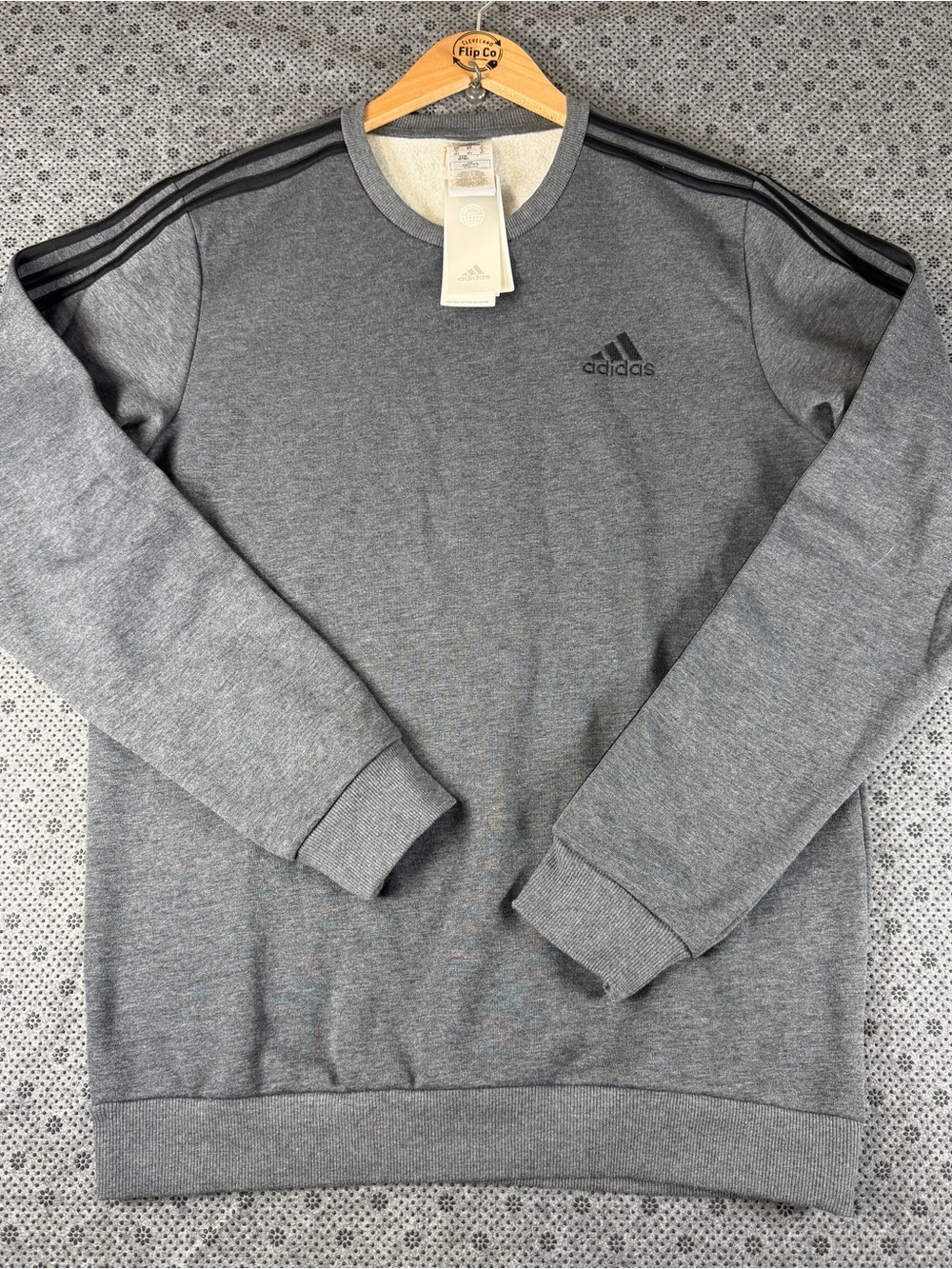 adidas Men’s Gray Crewneck Sweatshirt